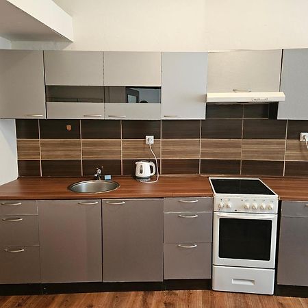 Apartments Zizkov 2C Прага Экстерьер фото