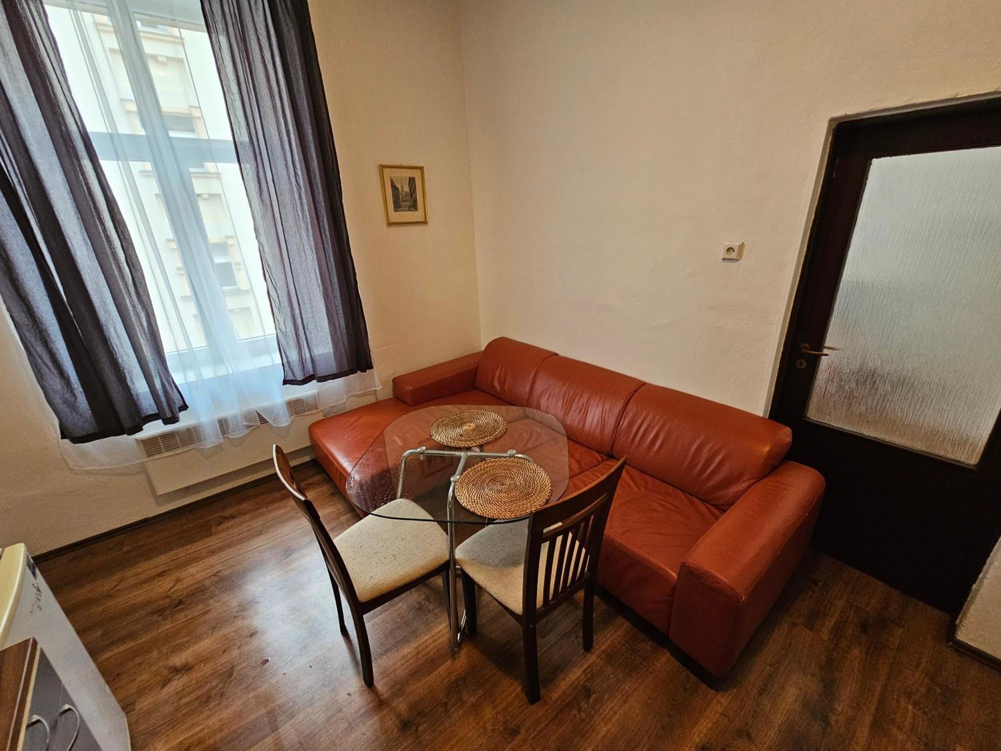 Apartments Zizkov 2C Прага Экстерьер фото